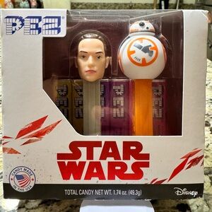 Star Wars BB-8 and Rey Pez Dispensers with Candy